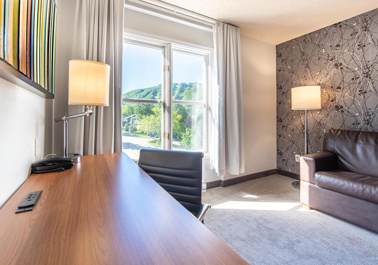 Hotel Chateau Бромон Екстериор снимка